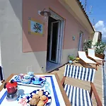 Maison Lauren Гостевой дом 4*