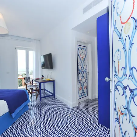 Maison Lauren 4* סורנטו